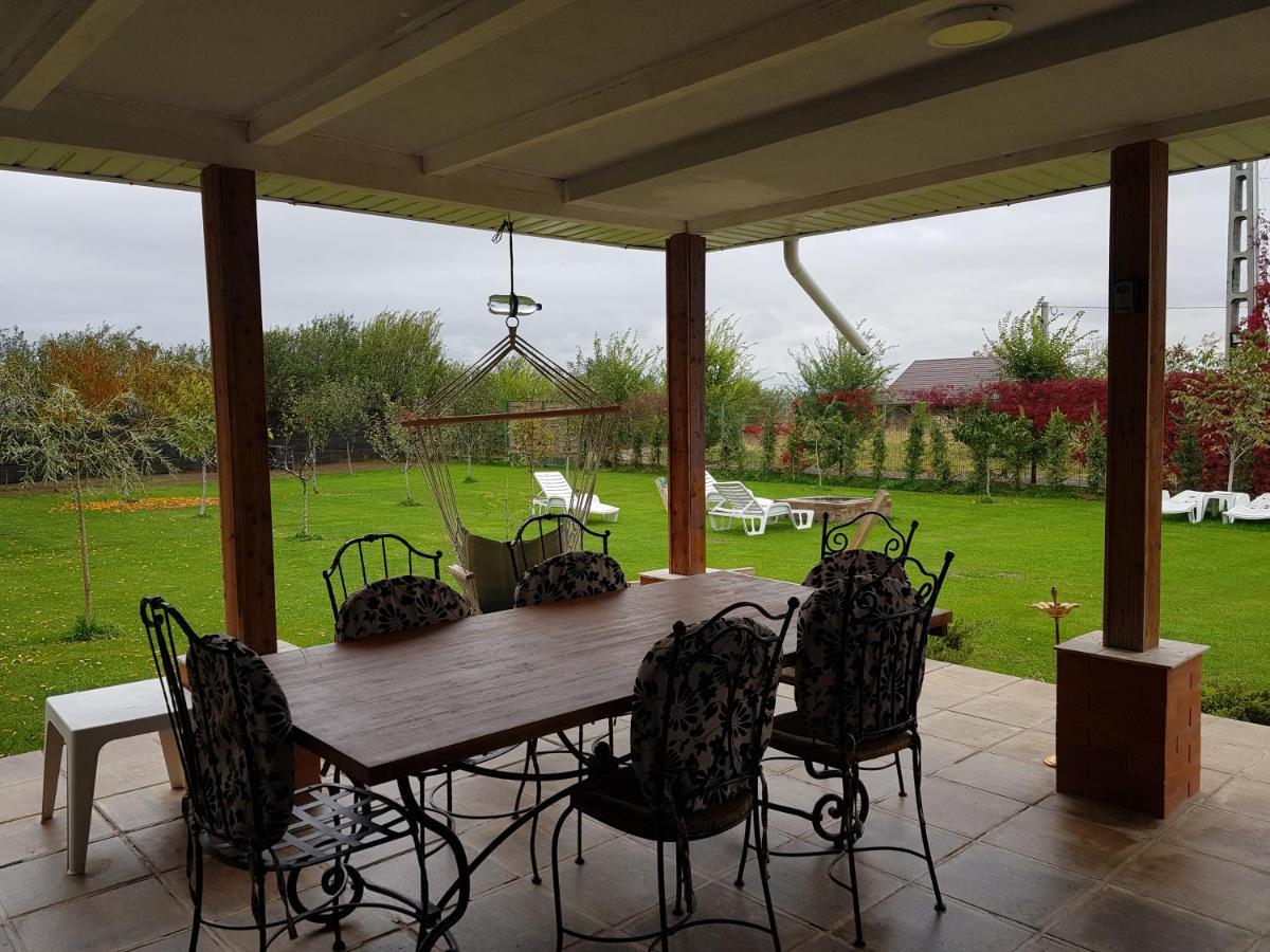 Casa Elis Piscina, Jacuzzy , Sauna, Ciubar Merei Екстериор снимка