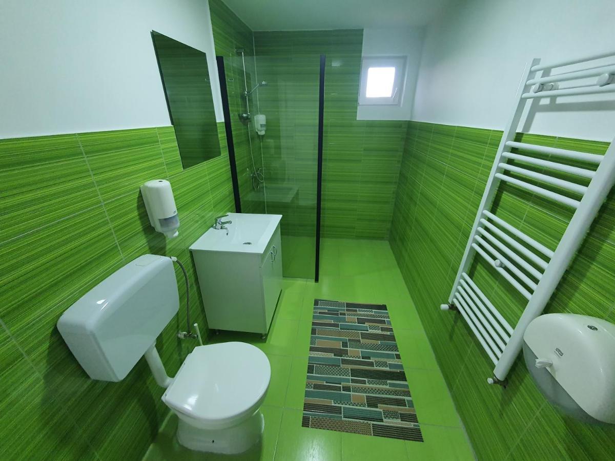 Casa Elis Piscina, Jacuzzy , Sauna, Ciubar Merei Екстериор снимка