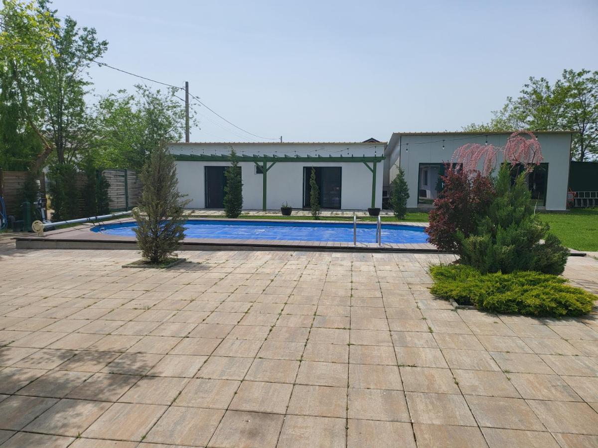 Casa Elis Piscina, Jacuzzy , Sauna, Ciubar Merei Екстериор снимка